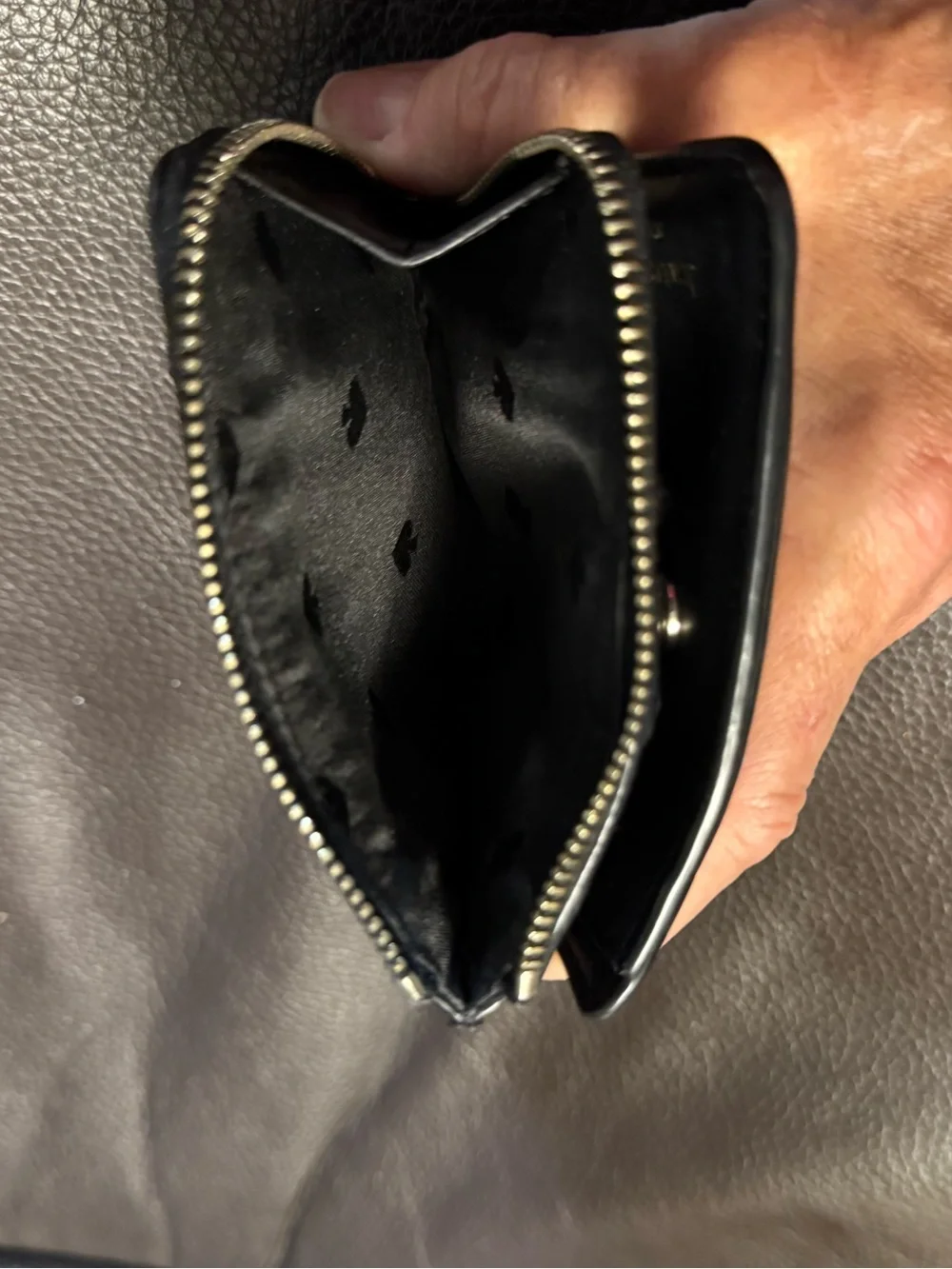 kate spade Black Pebbled Leather Zip Card Wallet